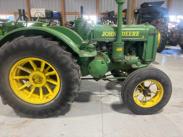 Image of John Deere D equipment image 1