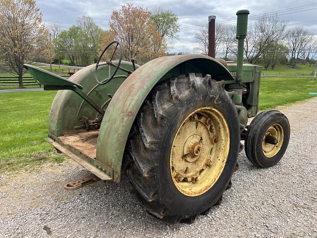 Image of John Deere D equipment image 2
