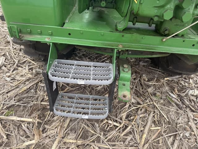 Image of John Deere D equipment image 3
