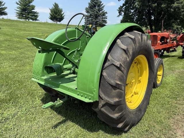 Image of John Deere 5055D equipment image 3