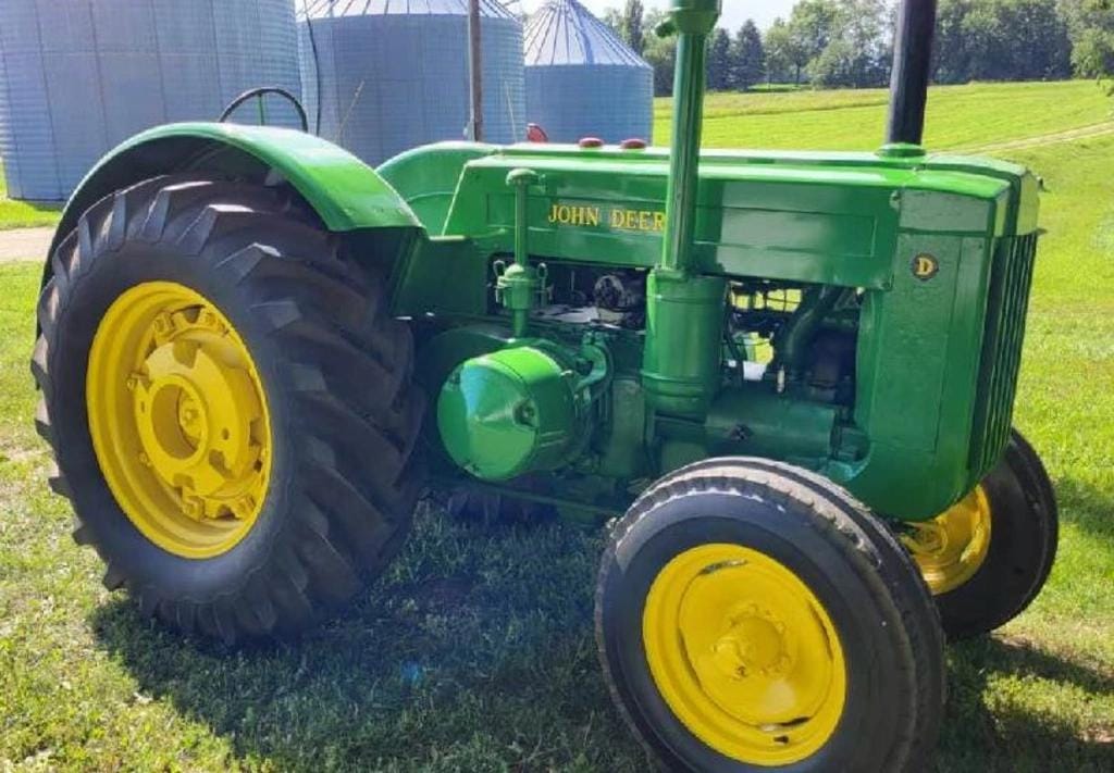 Main image John Deere D