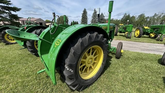 Image of John Deere D equipment image 4