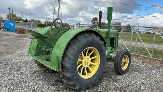 Image of John Deere D equipment image 4