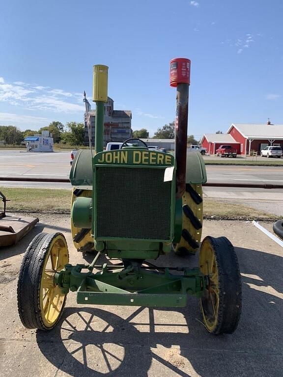 Image of John Deere D equipment image 1