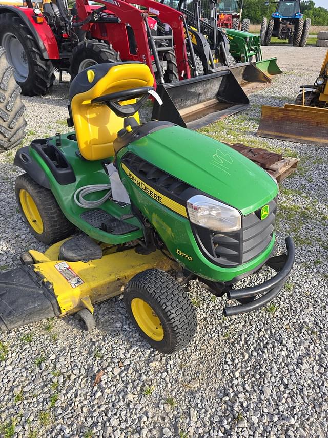 Image of John Deere D170 equipment image 1