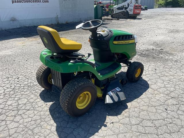 Image of John Deere D105 equipment image 2