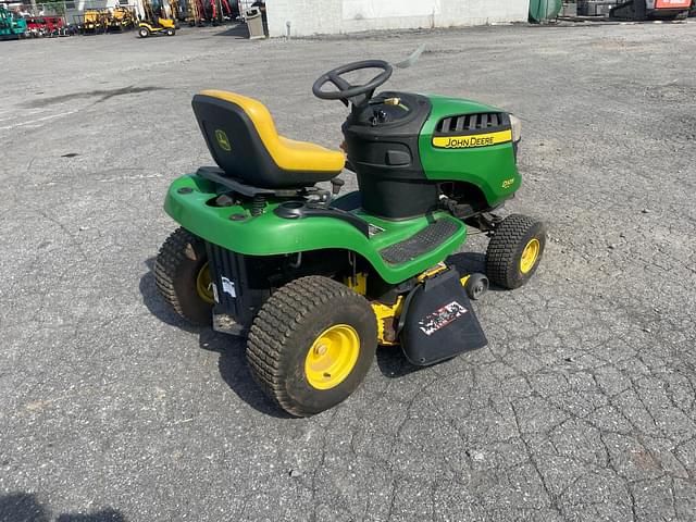Image of John Deere D105 equipment image 3