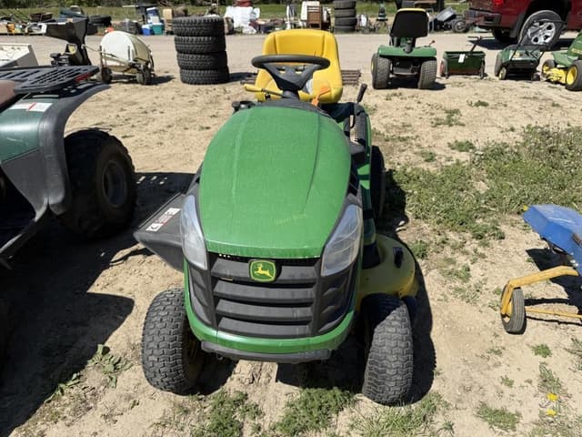 Image of John Deere D105 equipment image 1