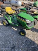 John Deere D105 Image