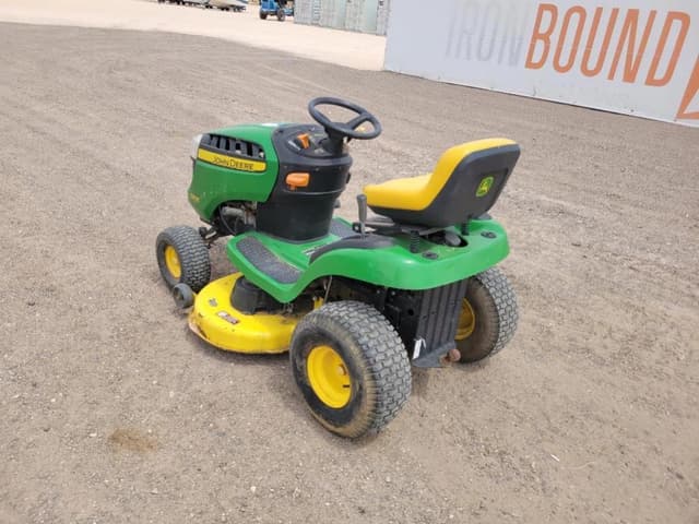 Image of John Deere D105 equipment image 2