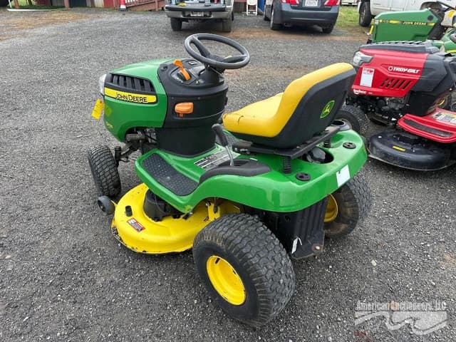 Image of John Deere D105 equipment image 2