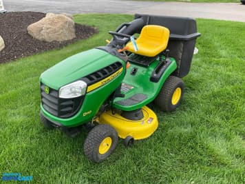 Main image John Deere D110