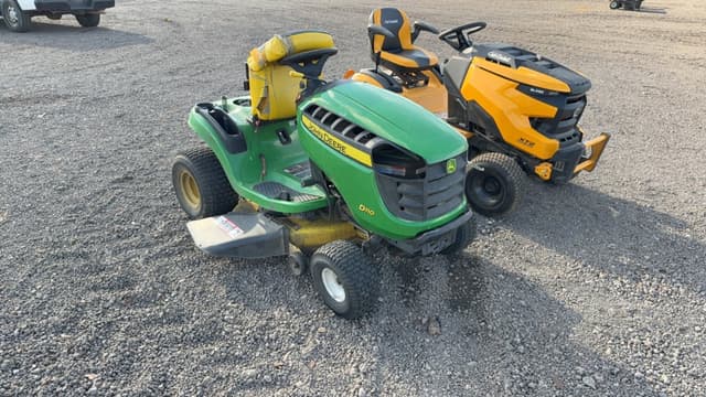 Image of John Deere D110 equipment image 2
