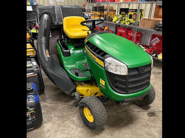 Image of John Deere D110 equipment image 1