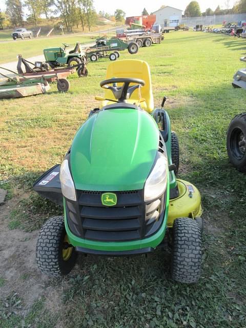 Image of John Deere D125 equipment image 1