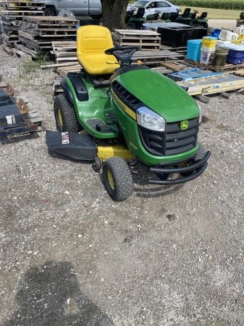 Main image John Deere D130