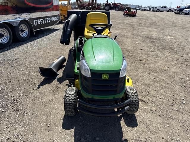 Image of John Deere D130 equipment image 4