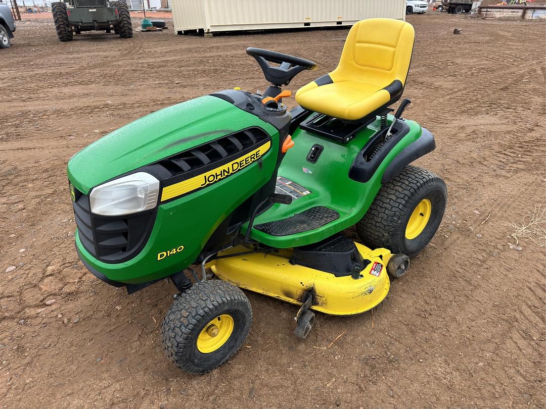 Image of John Deere D140 Primary image