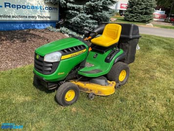Main image John Deere D140