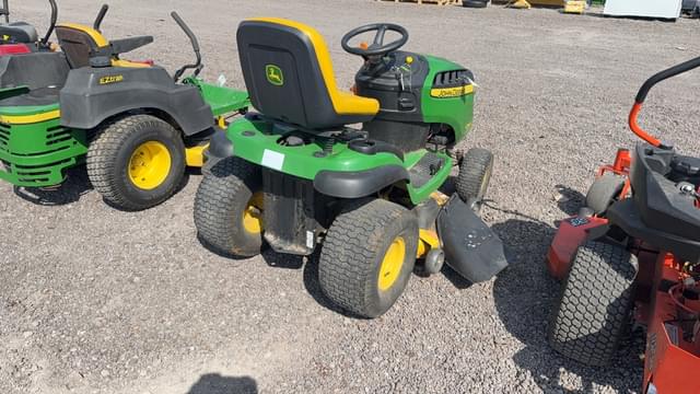 Image of John Deere D140 equipment image 4