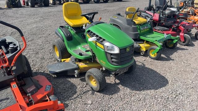 Image of John Deere D140 equipment image 2