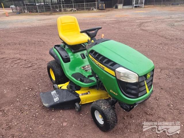 Image of John Deere D140 equipment image 2
