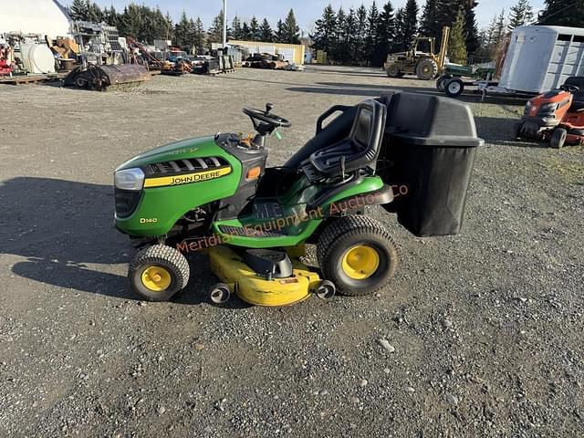 Image of John Deere D140 equipment image 2