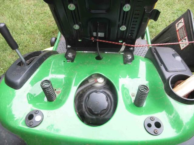 Image of John Deere D155 equipment image 4