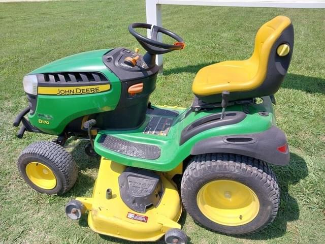 Image of John Deere D170 equipment image 4