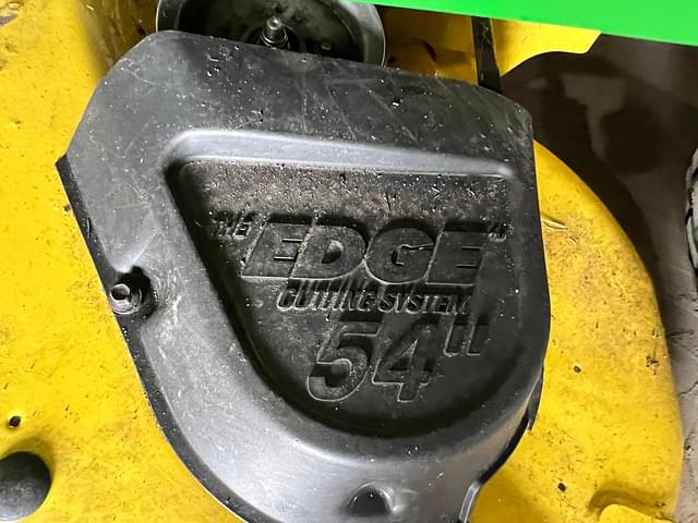 Image of John Deere D170 equipment image 1