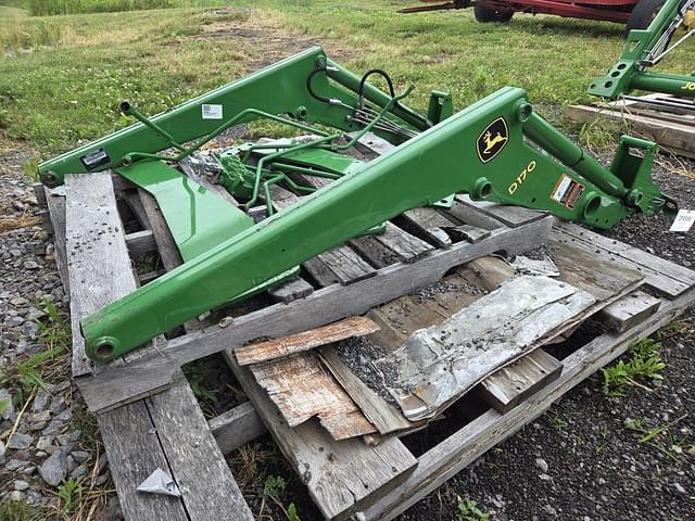 Image of John Deere D170 equipment image 4