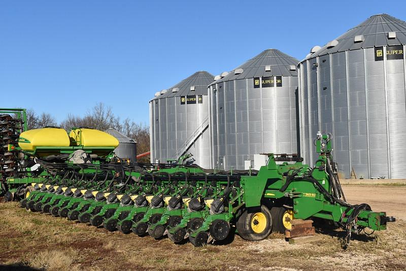 Image of John Deere DB90 Primary image