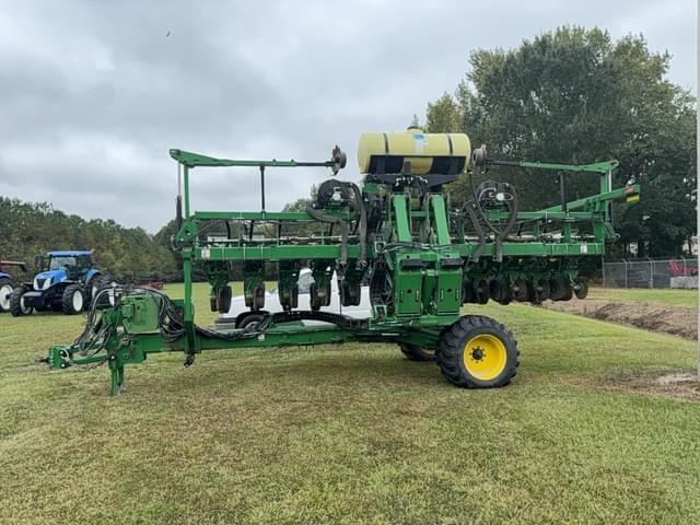 Image of John Deere DB20 equipment image 2