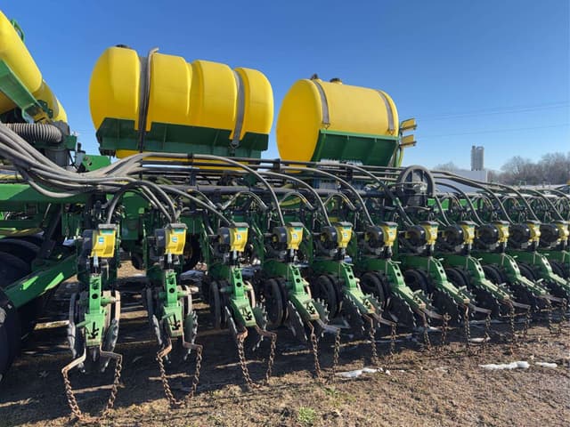 Image of John Deere DB60 equipment image 3