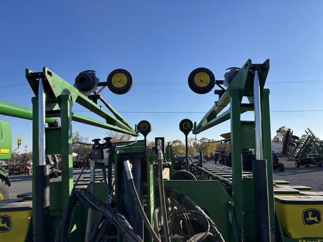 Image of John Deere DB80 equipment image 3