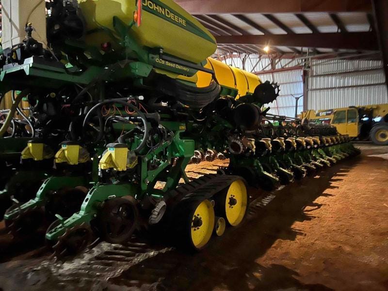 Main image John Deere DB90