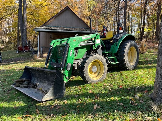Image of John Deere 5325 equipment image 1