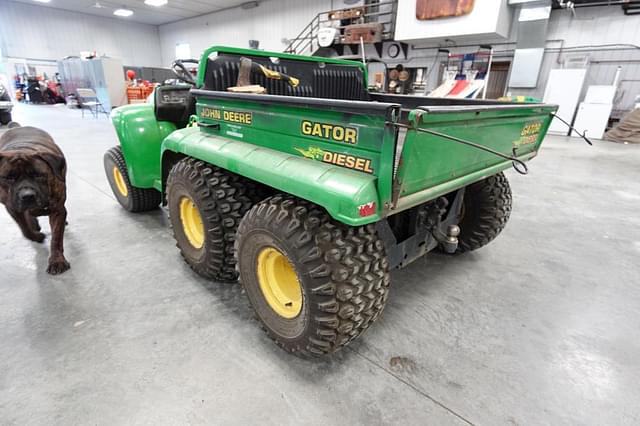 Image of John Deere Gator equipment image 2