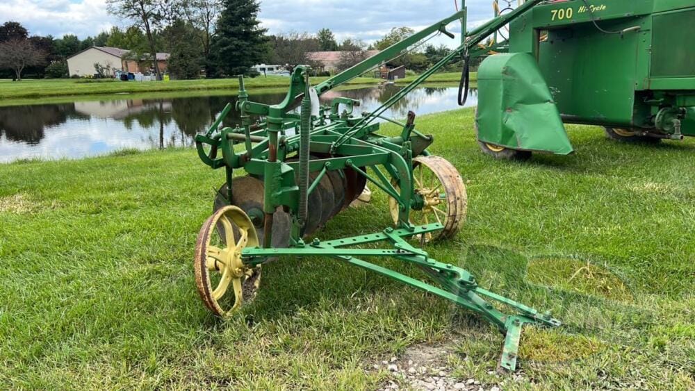 Main image John Deere Undetermined