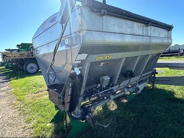 John Deere DN456 Equipment Image0