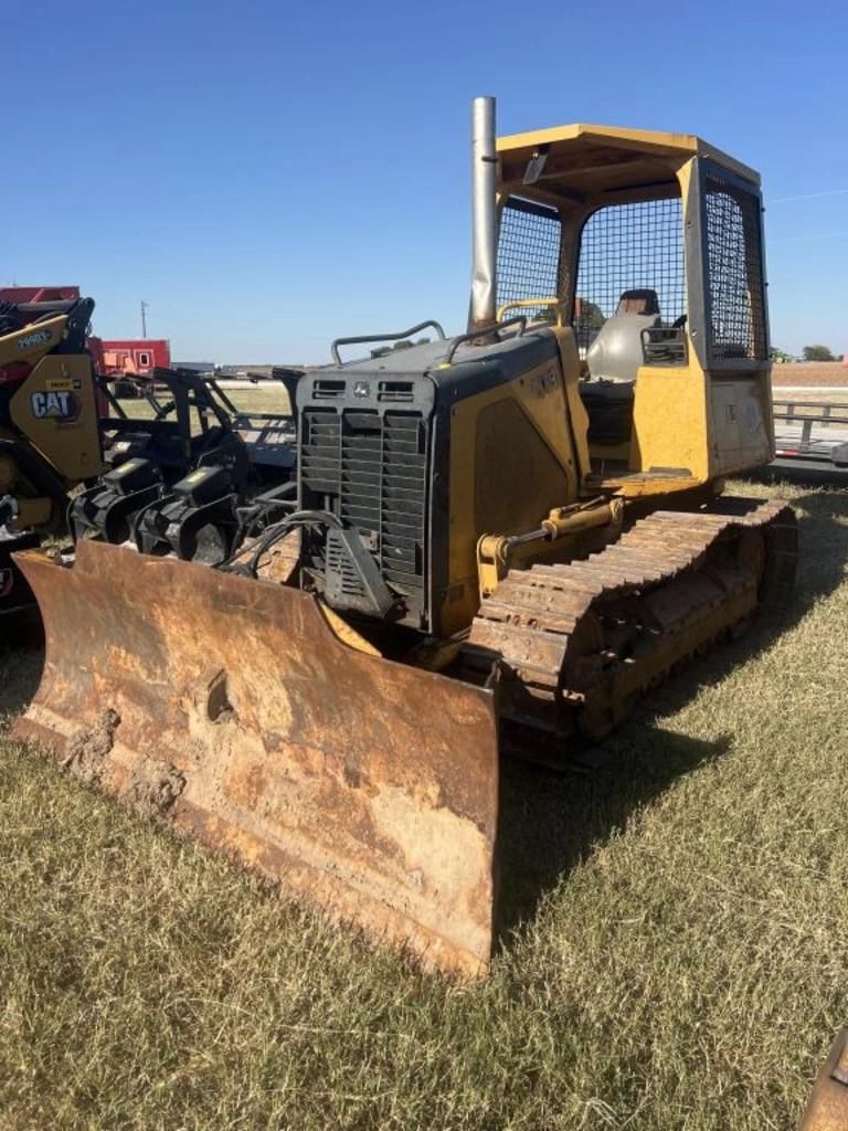 John Deere 450H Equipment Image0