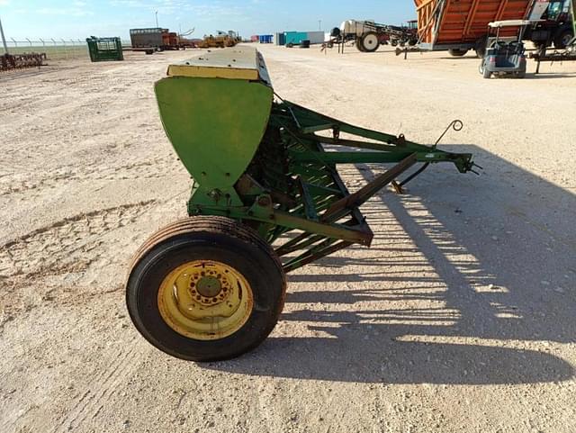 Image of John Deere DR208B equipment image 4