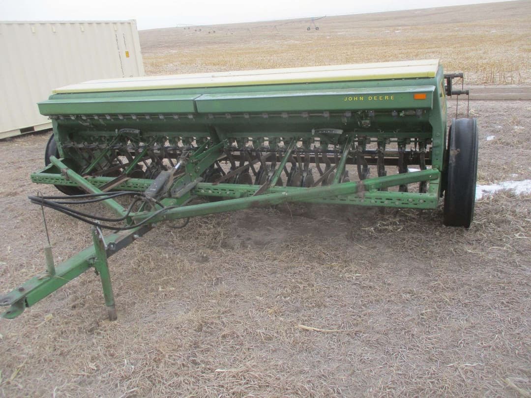 Image of John Deere 8300 Primary image