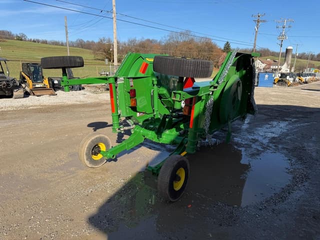 Image of John Deere E12 equipment image 4