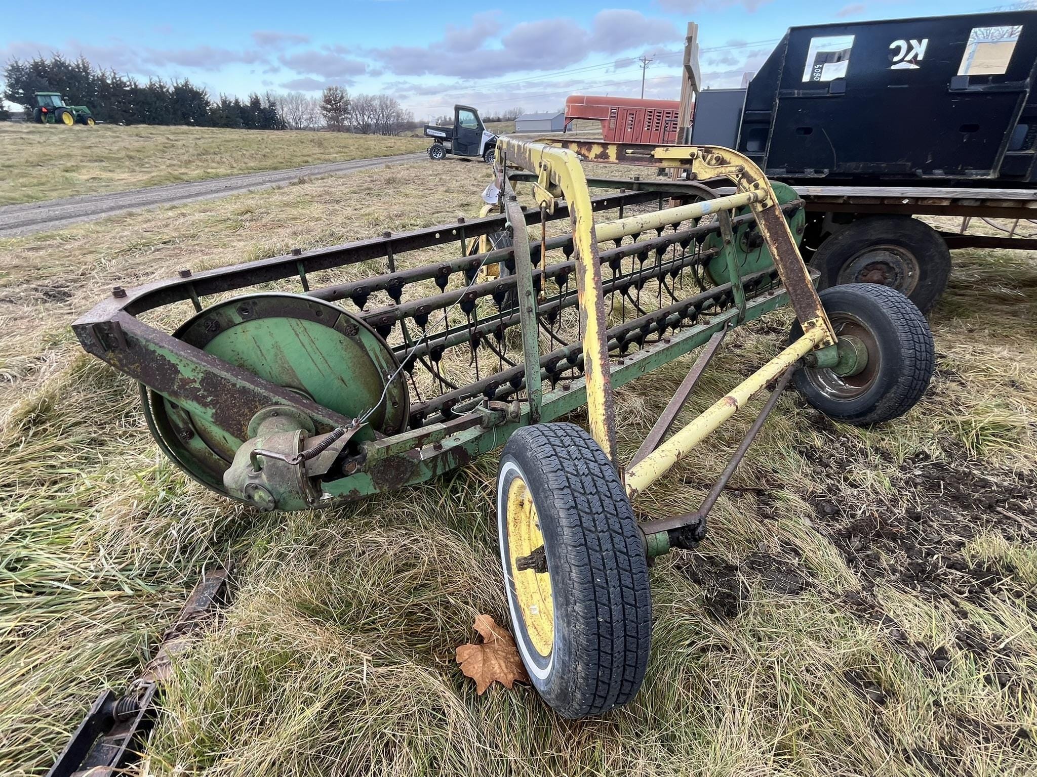 John Deere E0640 Equipment Image0