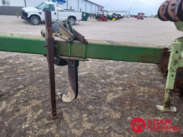 Image of John Deere E0900 equipment image 3