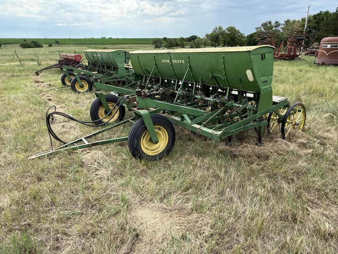 Image of John Deere E0LZB Primary image
