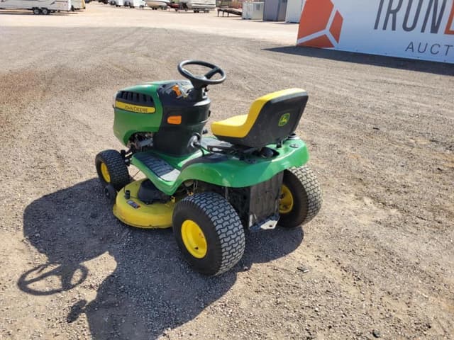 Image of John Deere E100 equipment image 2