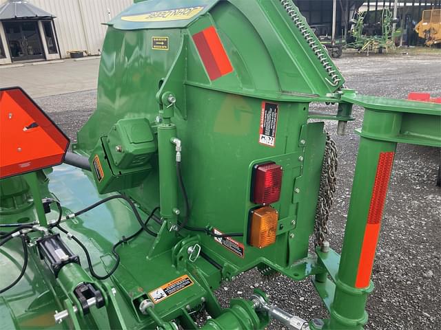 Image of John Deere E12 equipment image 4