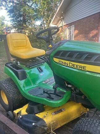 Image of John Deere E140 Image 1